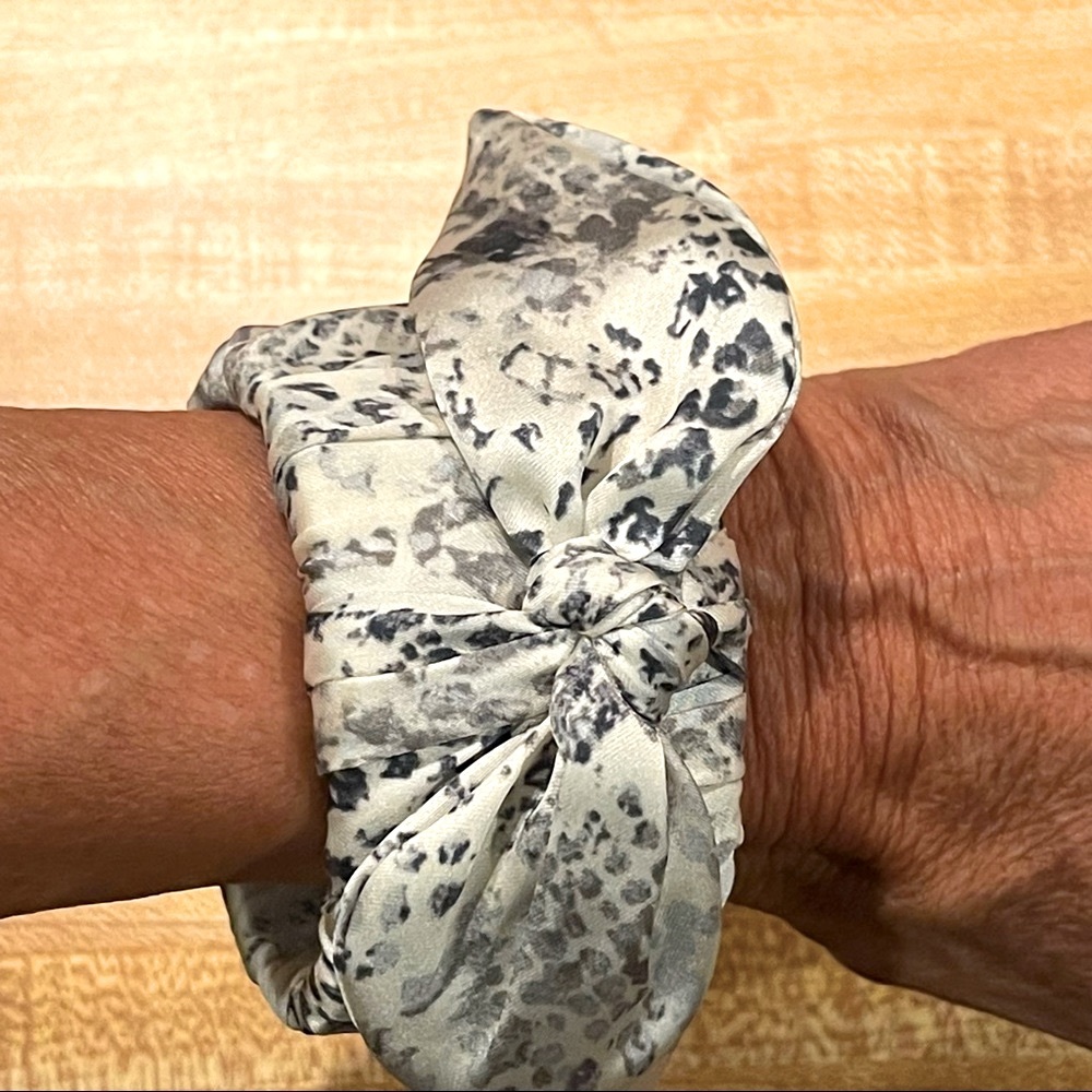 Free People satin snake print hinged bangle